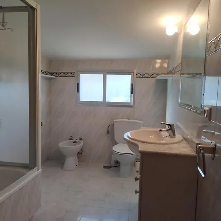 Aqualecer Montalvo 산신소